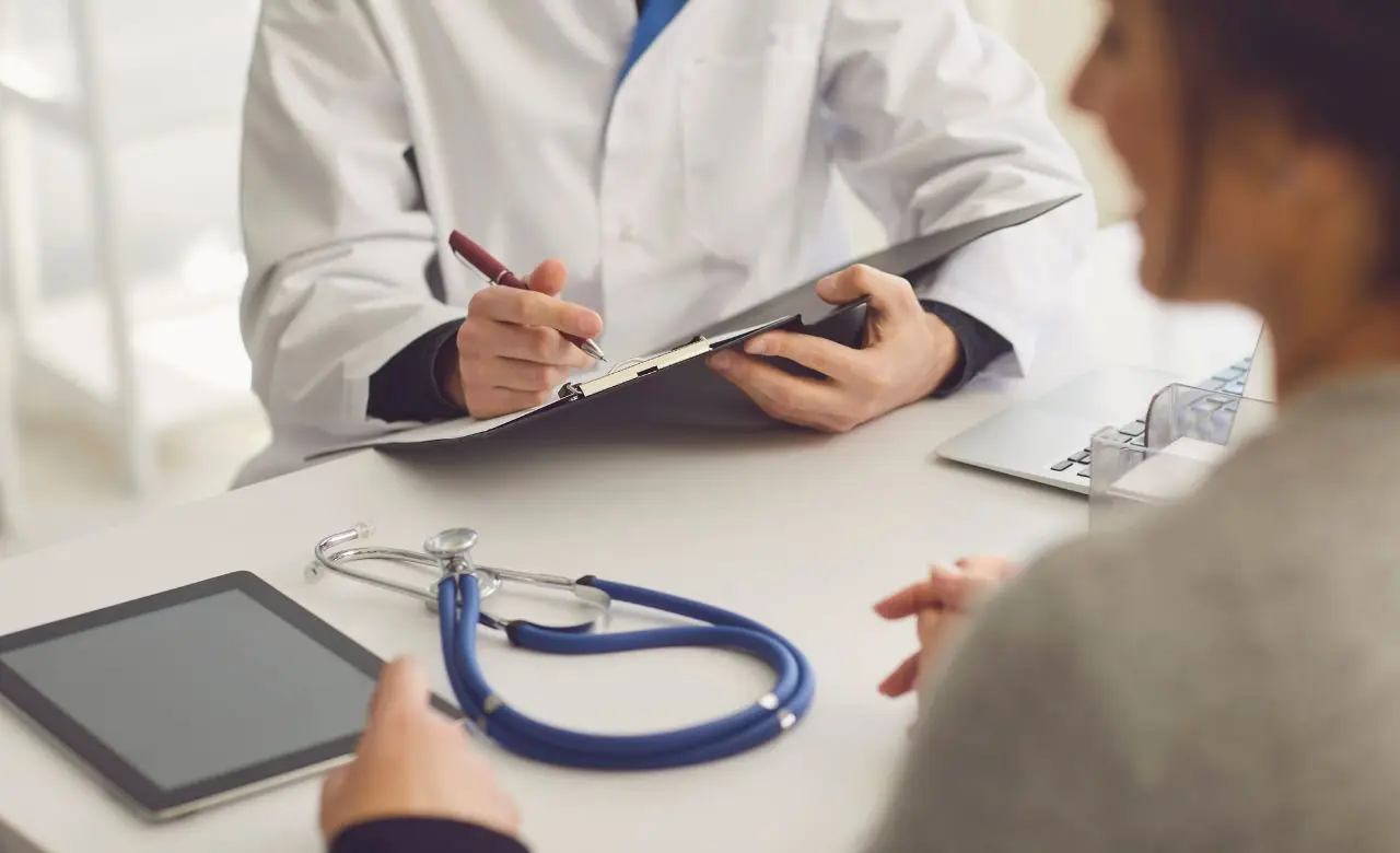 Attenzione: ecco il motivo per cui dovresti ripetere la visita medica anche se è ancora valida