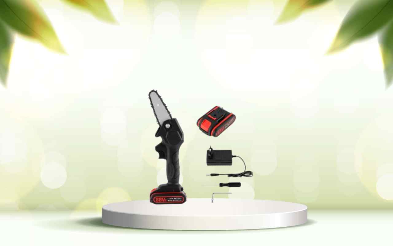 Scopri la mini motosega a batteria: potatura facile e tagli perfetti in giardino